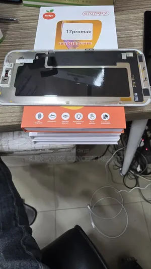 iPhone 17promax Soft Oled