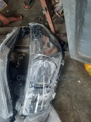 Toyota Hilux 2015 Full Light