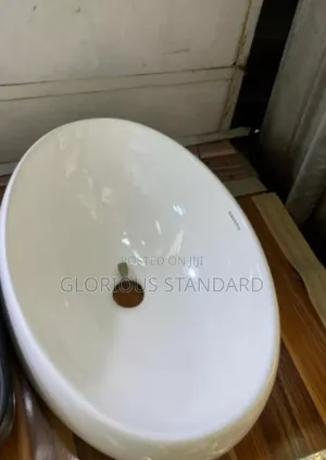 High Quality Semi Circle Cabinet Basin White