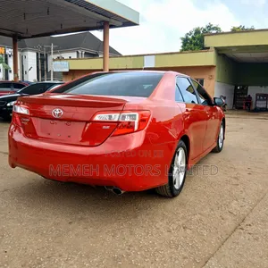 Toyota Camry 2012 Red