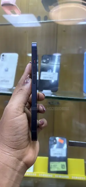 Apple iPhone 13 128 GB Black