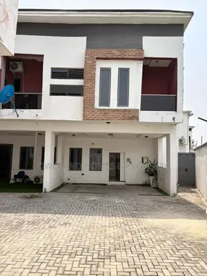 4bdrm Duplex in Orchid Road, Ikota for rent