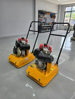 Plate Compactor Machine (C-120/120kg)