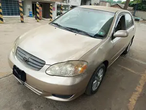Toyota Corolla 2004 Gold