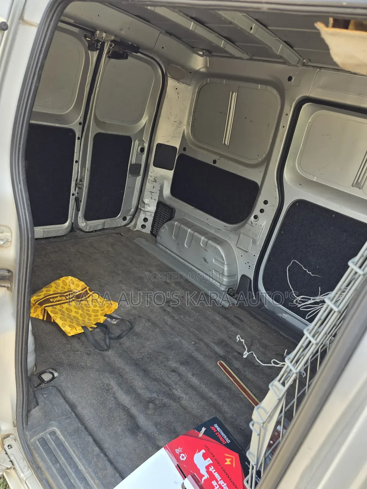Nissan NV200 2014 Silver