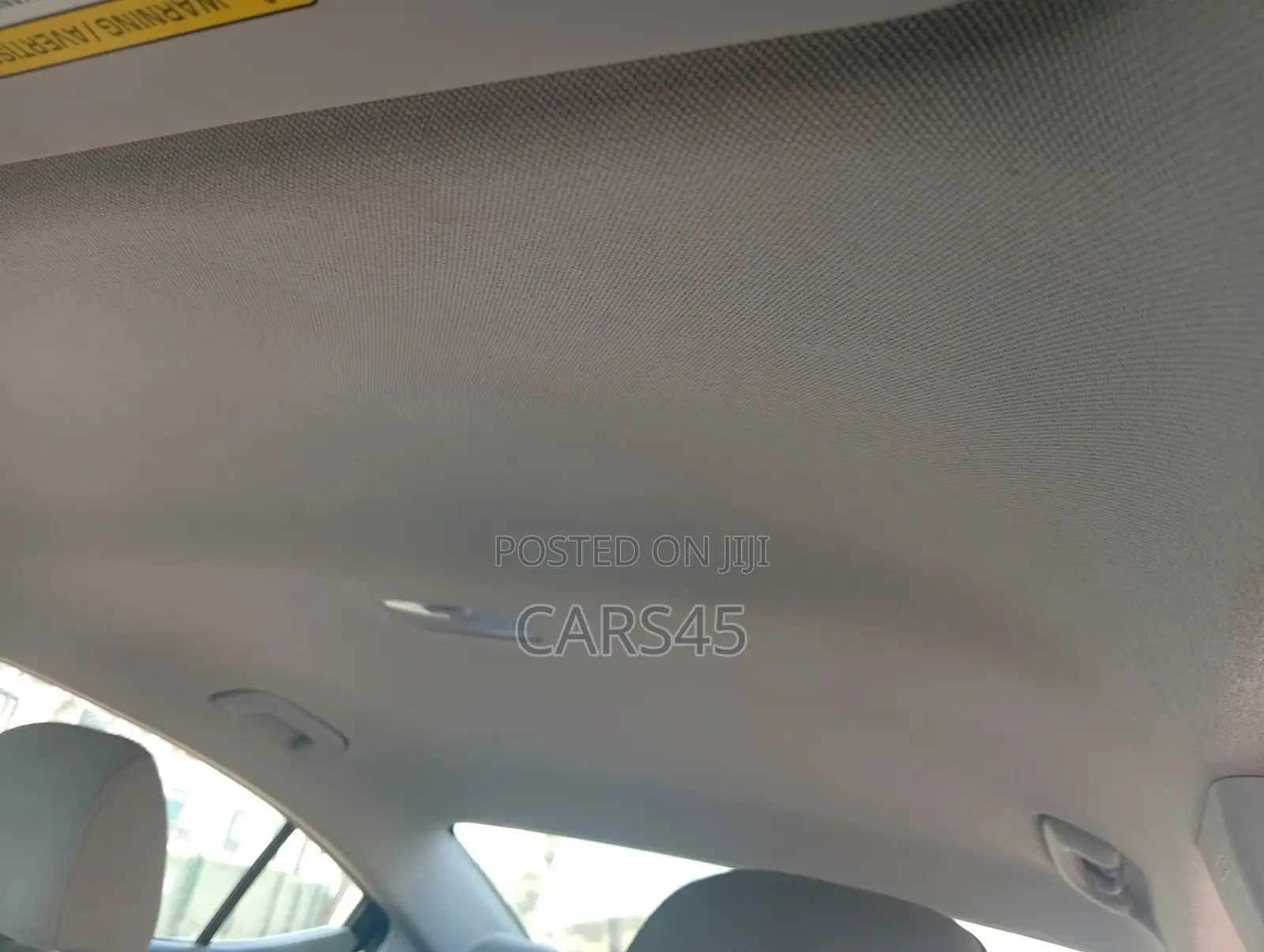Hyundai Elantra 2017 Silver
