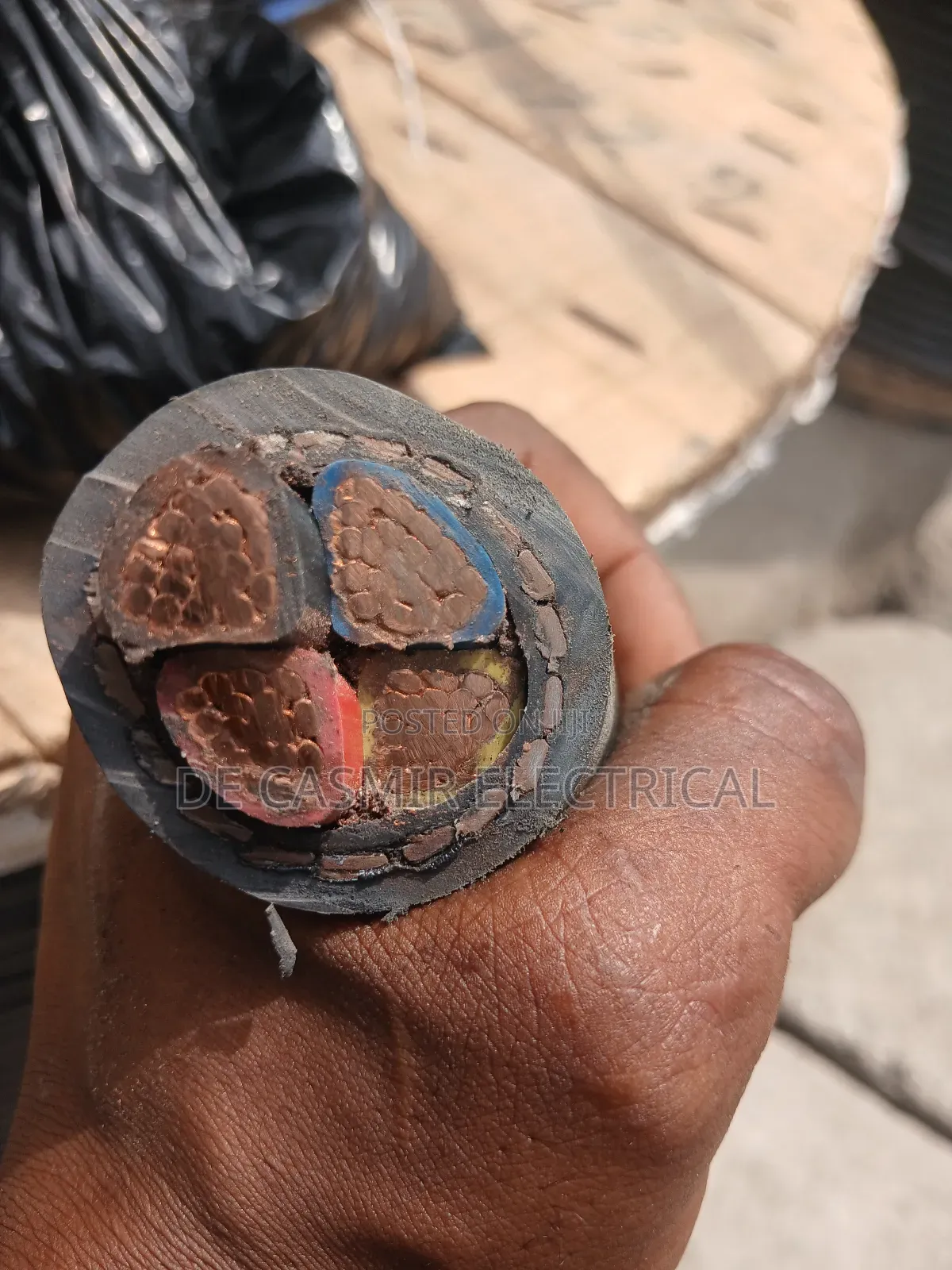 4x70mm2 Armoured Cable 600/1000 Volts