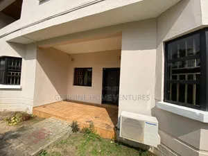 3bdrm Duplex in Ikoyi, Bourdillon for rent