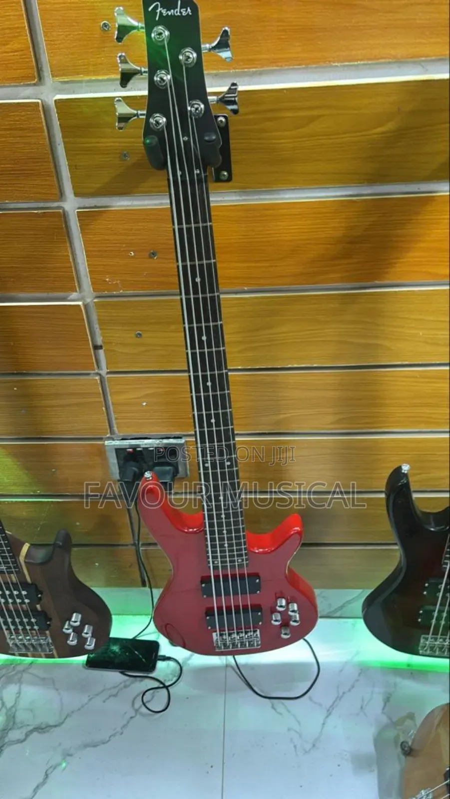 5-String Electric Bass Guitar