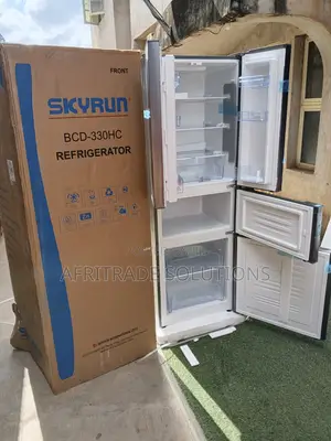Skyrun 330hc Sleek Modern Refrigerator