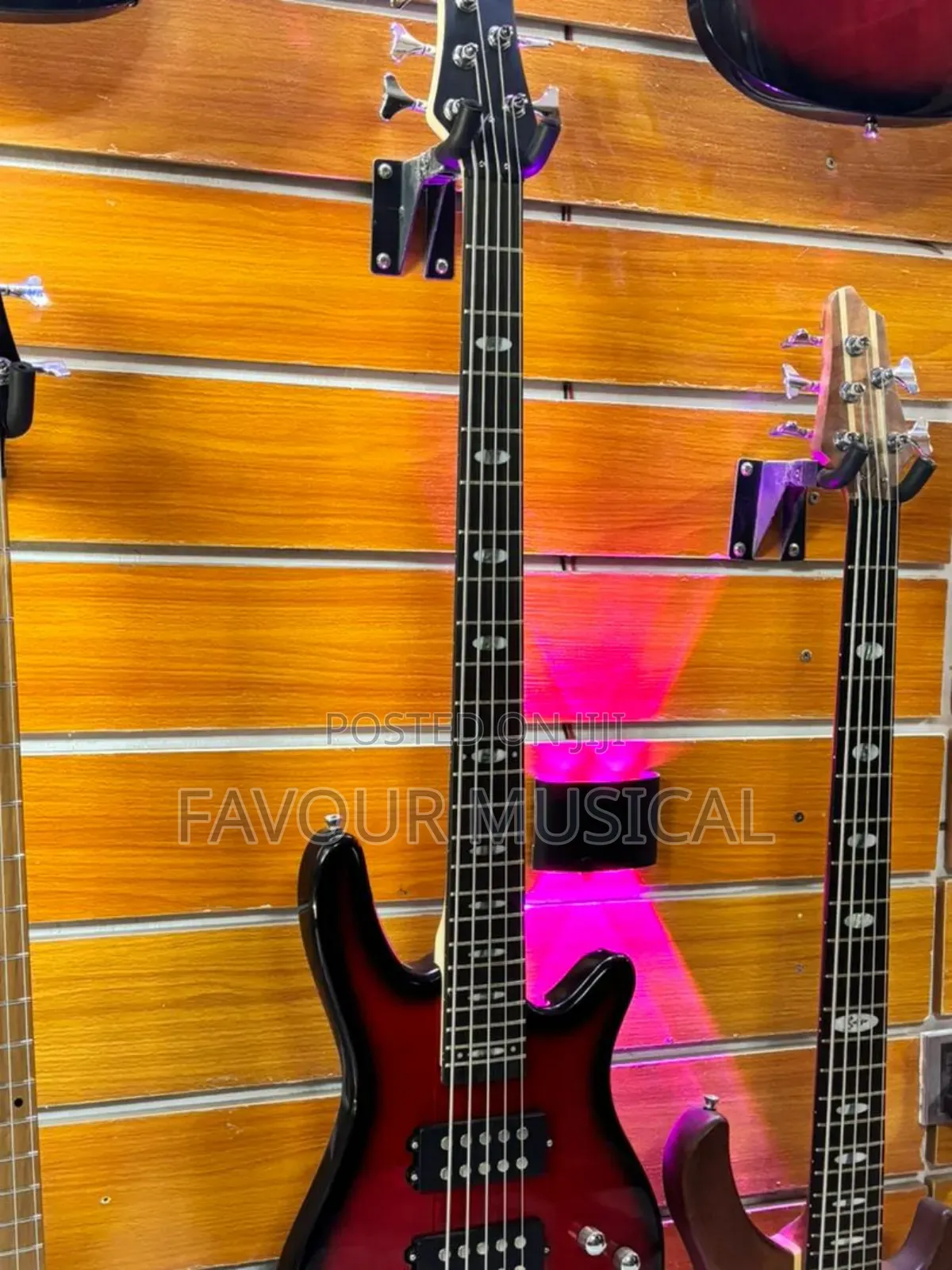 5-String Electric Bass Guitar