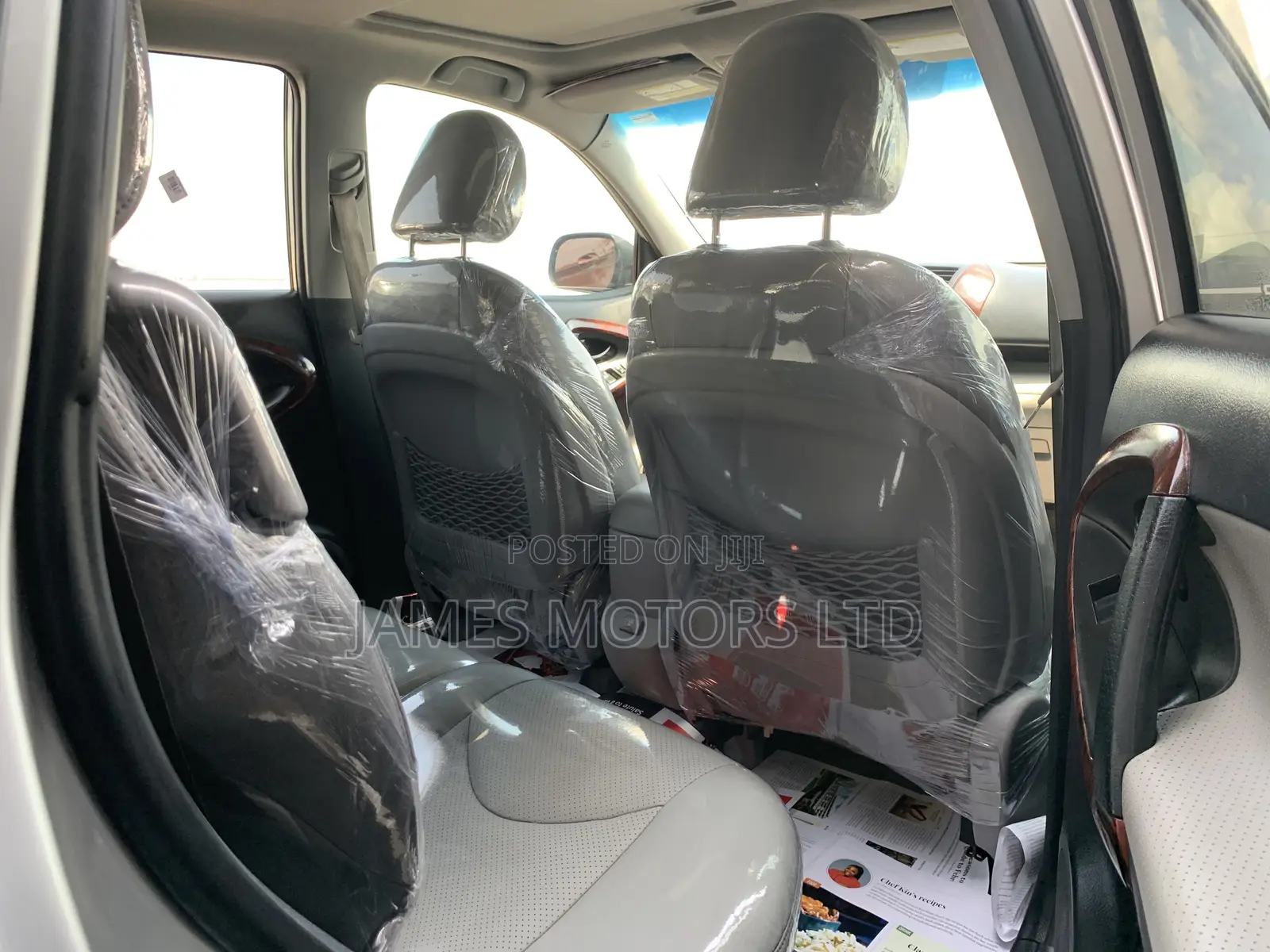 Toyota RAV4 2011 Silver