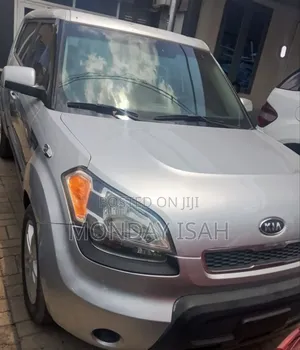 Kia Soul Automatic 2011 Silver