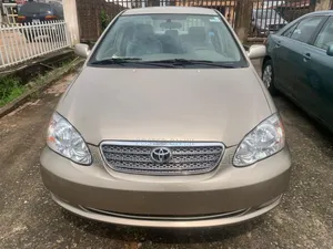 Toyota Corolla 2005 Gold