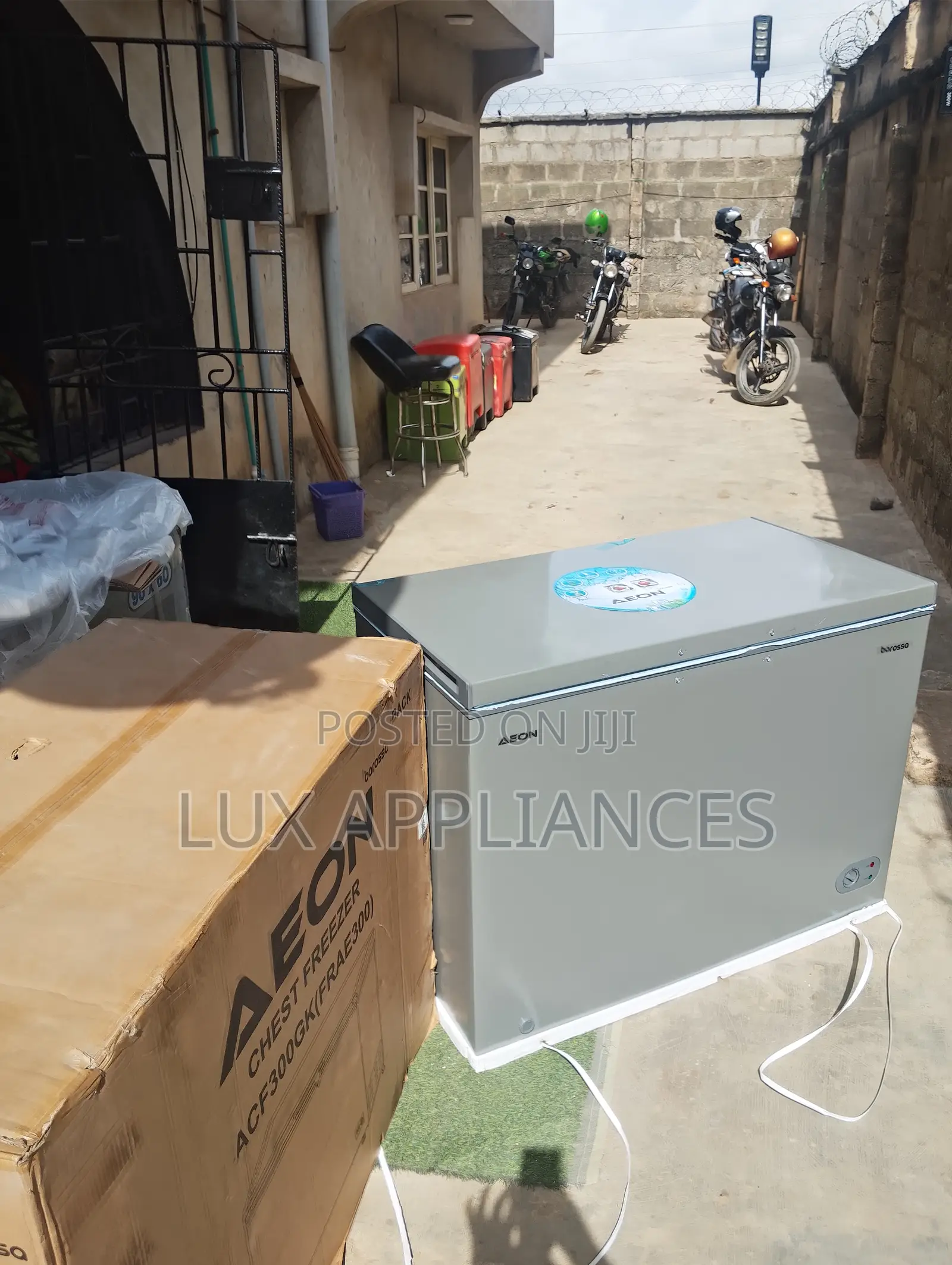 Aeon 300l Household Deep Freezer