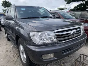 Toyota Land Cruiser 2007 Gray