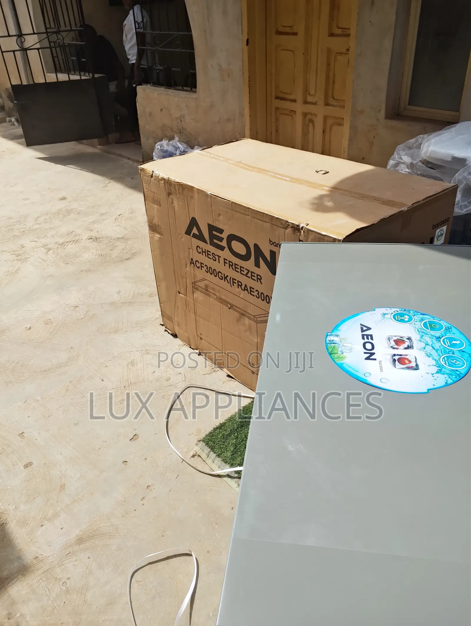Aeon 300l Freezer – Extra Fast Freeze Mode