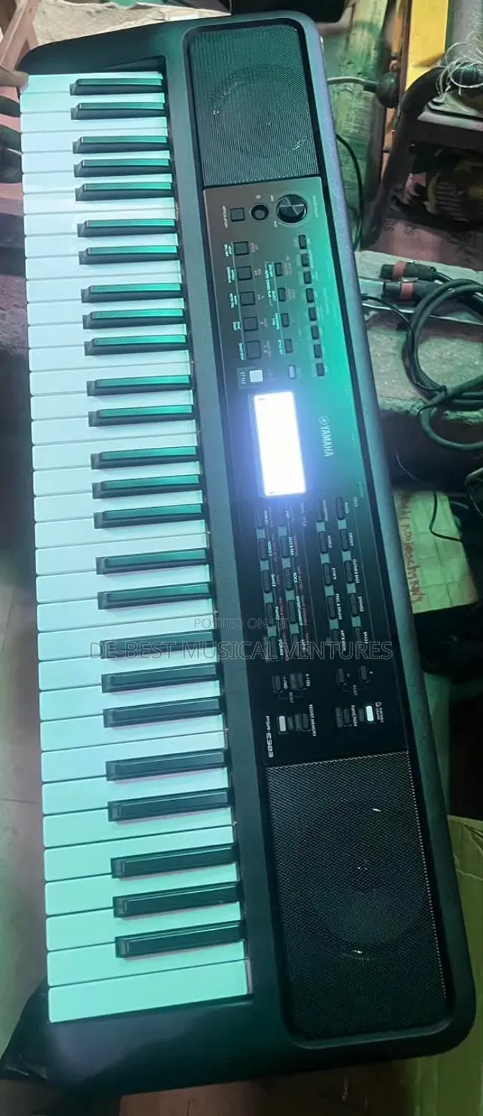 Yamaha PSR-E383 Keyboard