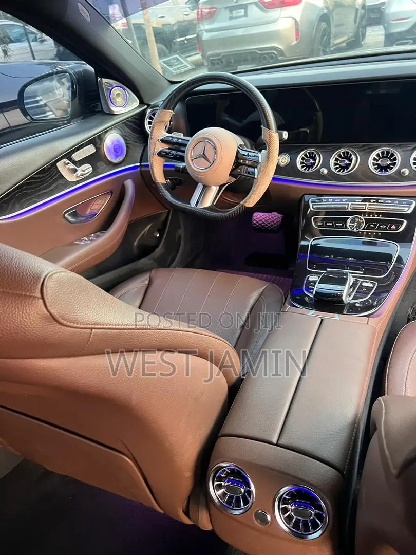 Mercedes-Benz E300 2017 Black