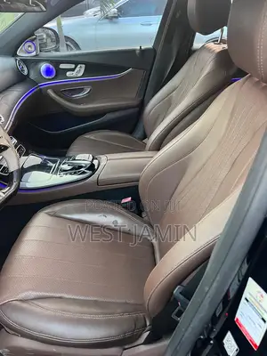 Mercedes-Benz E300 2017 Black