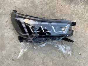 Front Head Lamp Toyota Hilux 2020 to 2025 3touch