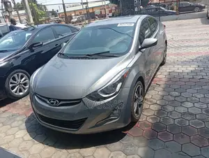 Hyundai Elantra 2015 Gray