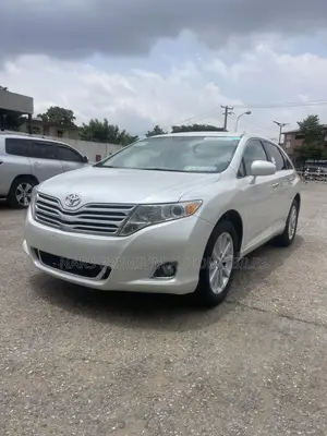 Toyota Venza XLE 2012 White