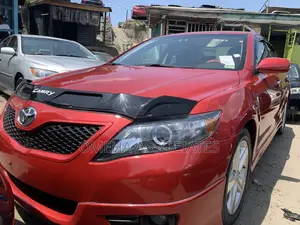 Toyota Camry SE V6 4dr Sedan (3.5L 6cyl 6A) 2012 Red