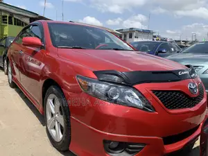 Toyota Camry SE V6 4dr Sedan (3.5L 6cyl 6A) 2012 Red