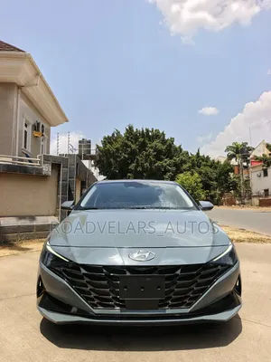 Hyundai Elantra Limited 2023 Gray