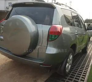 Toyota RAV4 2009 Gray