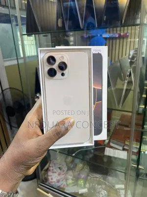 Apple iPhone 16 Pro Max 256 GB Gold
