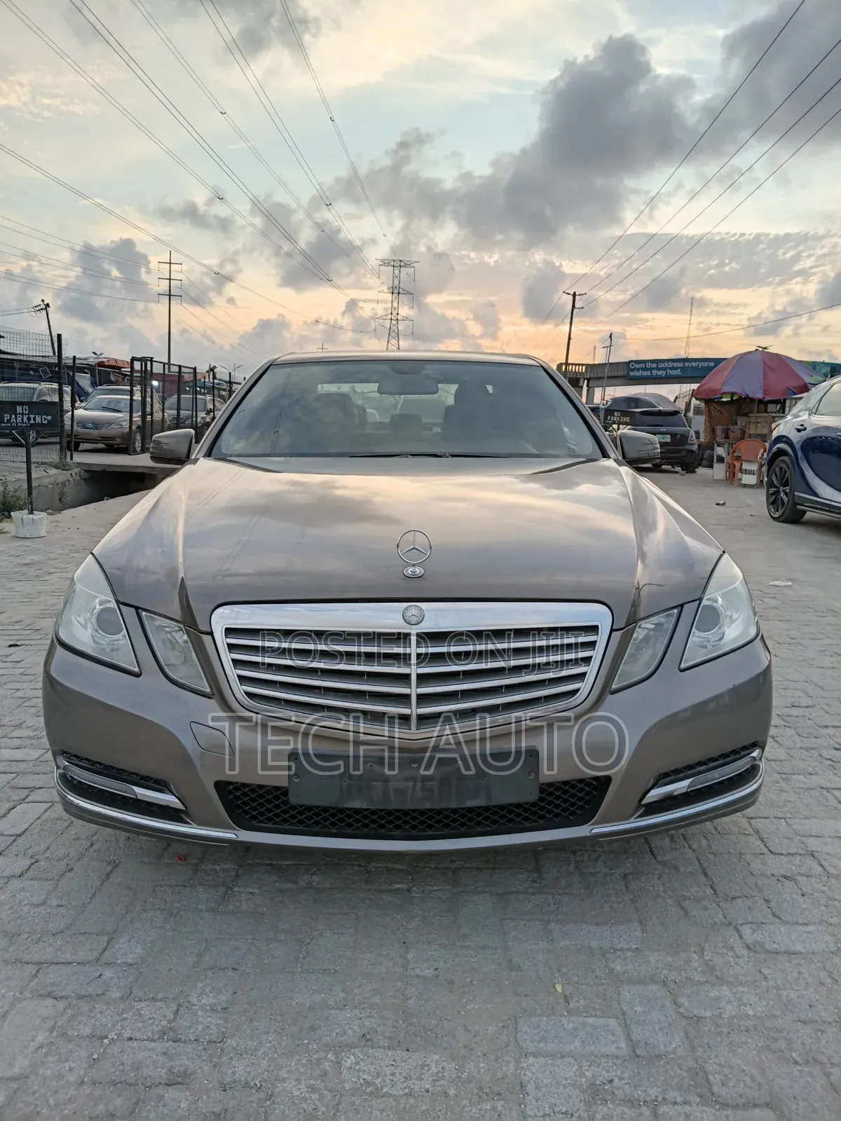 Mercedes-Benz E350 2011 Brown