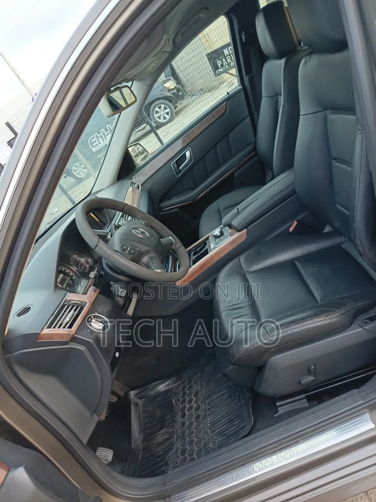 Mercedes-Benz E350 2011 Brown