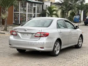Toyota Corolla 2012 Silver