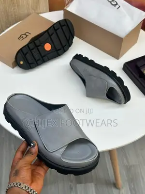 Ugg Solano Slide