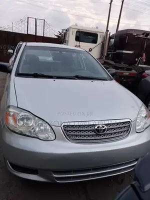 Toyota Corolla 2004 Silver
