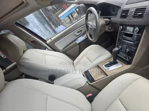 Volvo XC90 2.5 T Kinetic 2008 Red