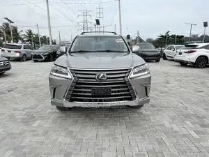 Lexus LX 570 AWD 2018 Gray