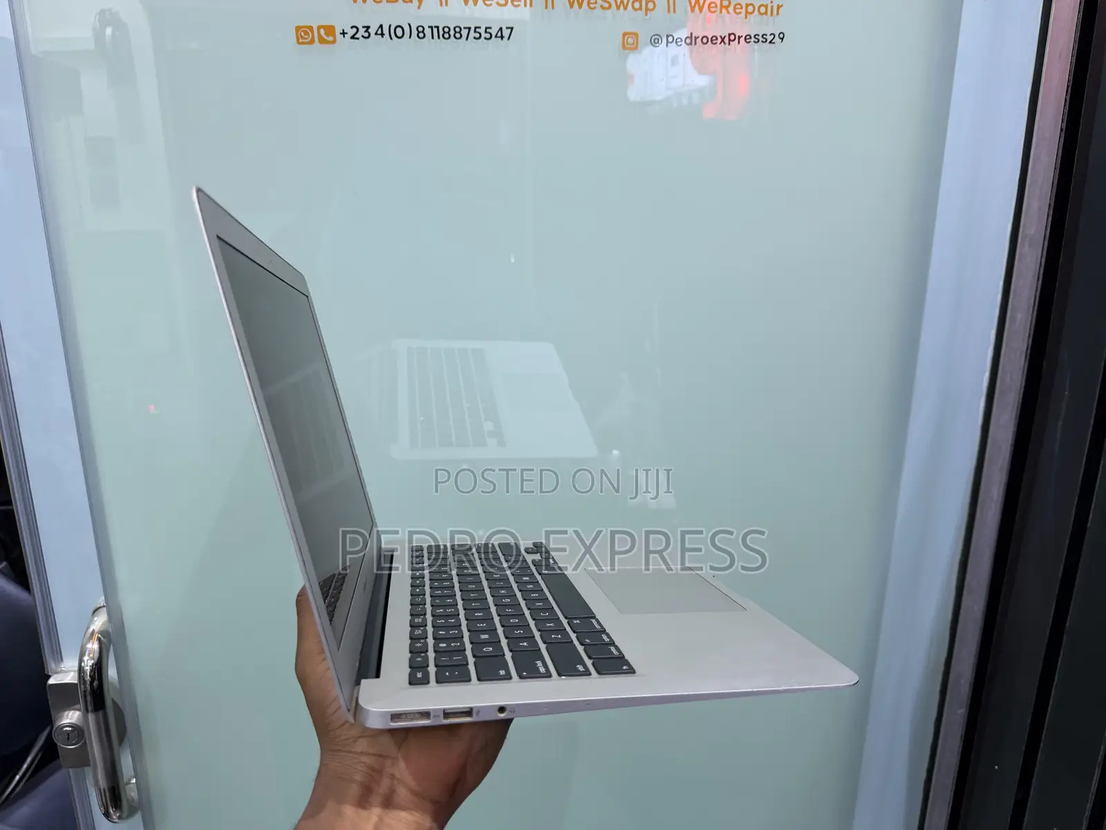 Laptop Apple MacBook Air 2015 8GB Intel Core i7 SSD 128GB