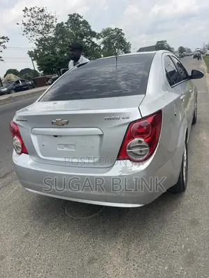 Chevrolet Aveo 1.2 Sedan 2013 Silver
