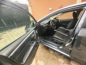 Toyota Corolla S 4dr Sedan (1.8L 4cyl CVT) 2014 Blue