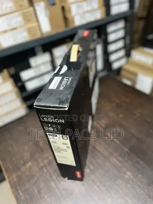 New Laptop Lenovo Legion Pro 7 32GB Intel Core Ultra 9 SSD 1T