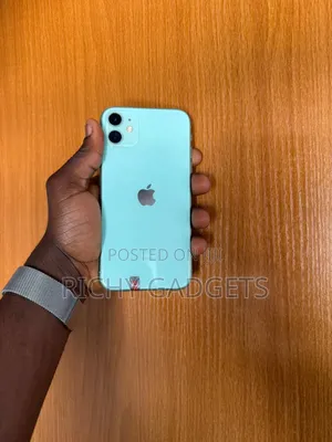 Apple iPhone 11 64 GB Green