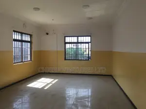 9bdrm Duplex in Ikeja Gra for rent
