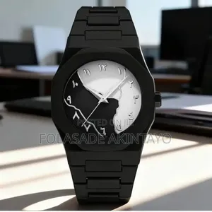 Fashionable Unique Wristwatch