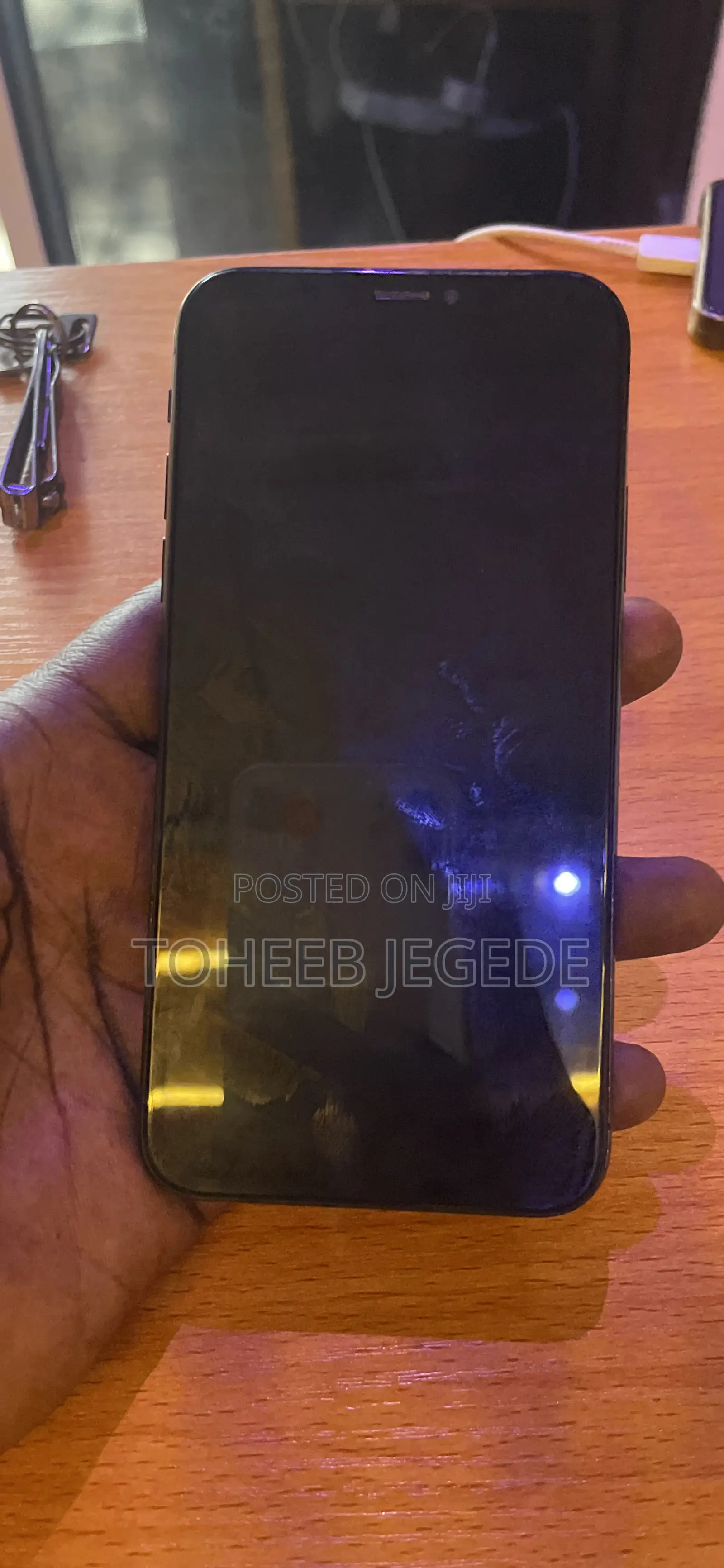 Apple iPhone X 64 GB Black