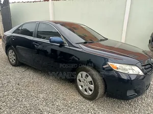 Toyota Camry LE 4dr Sedan (2.5L 4cyl 6AM) 2010 Blue
