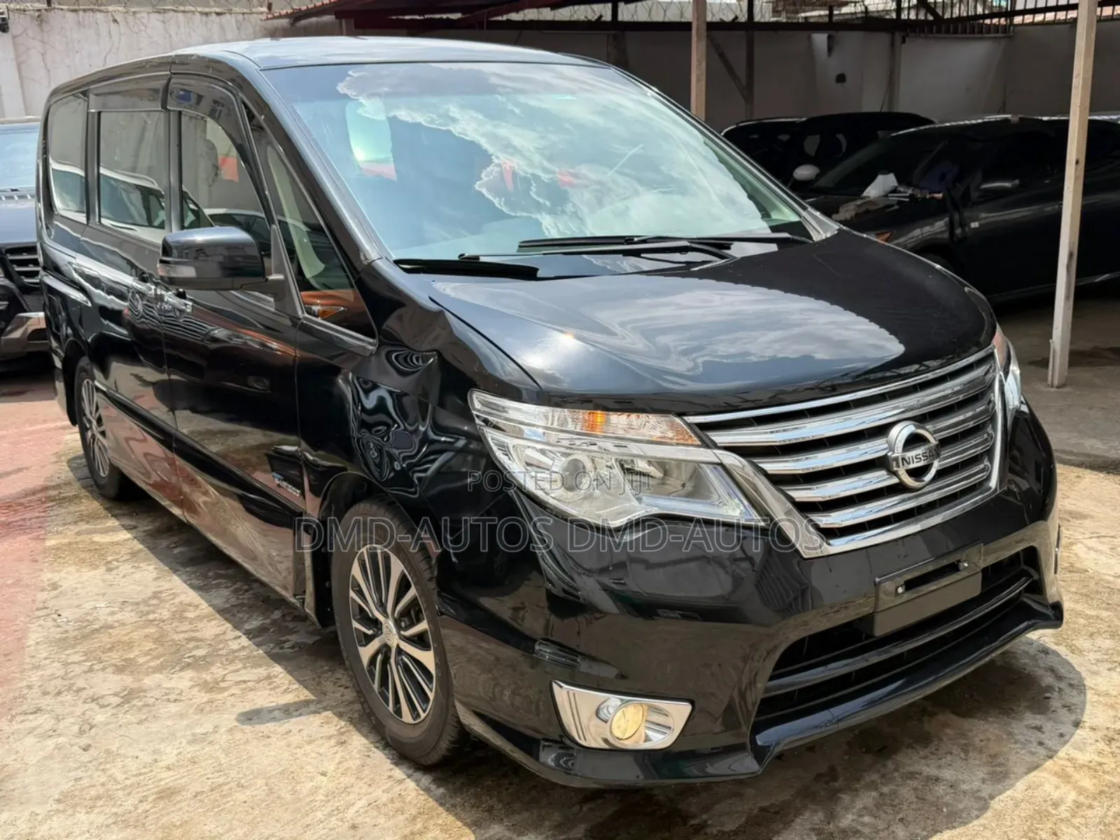 Nissan Serena 2016 Gray