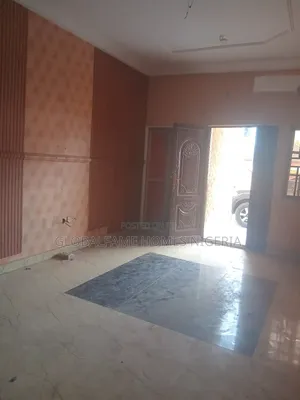 2bdrm Block of Flats in Kajola Estate, Lakowe for rent